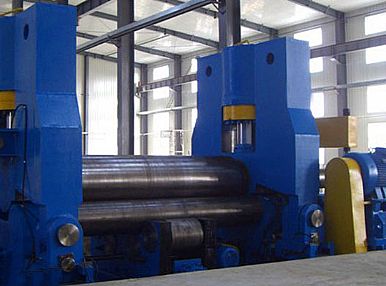 W11SNC-70x3000 萬(wàn)能式三輥卷板機