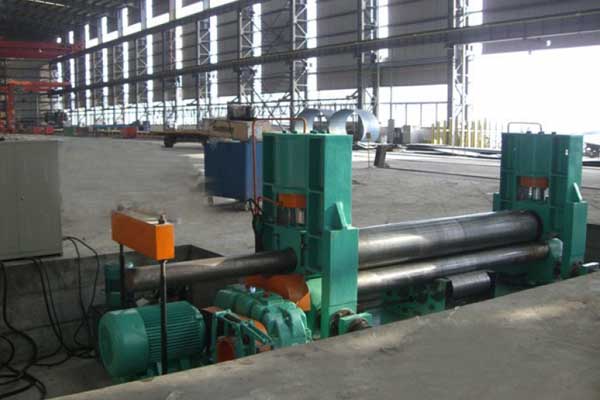 W11SNC-16x3000萬(wàn)能式三輥卷板機