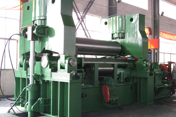 W11SNC-60x3000 萬(wàn)能式三輥卷板機