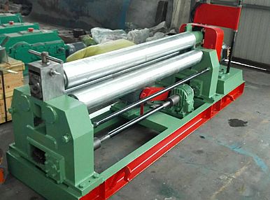 W11-12x2000機械對稱(chēng)式三輥卷板機
